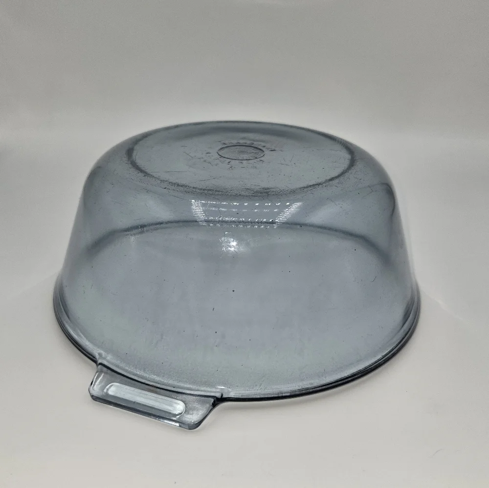 Pyrex Fireside Smoked Glass Mixing Bowl 8 Inch Vintage 322 2L Tab Handle Gray
